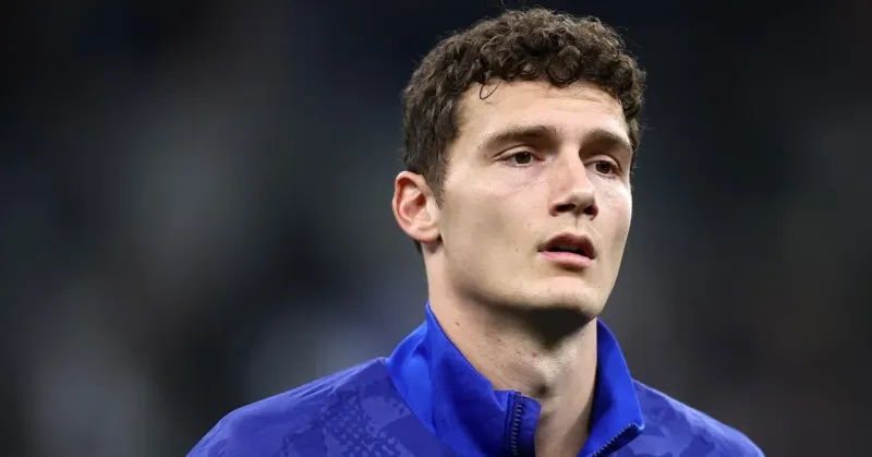 Pavard's Uncertain Status: How Will It Affect Inter Milan?